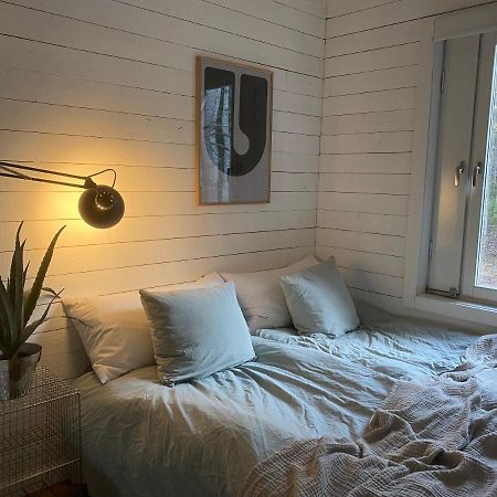 Peaceful And Scandinavian-Style Guesthouse With Scenic Nature And Seaview In High Coast Domsjo Exterior foto